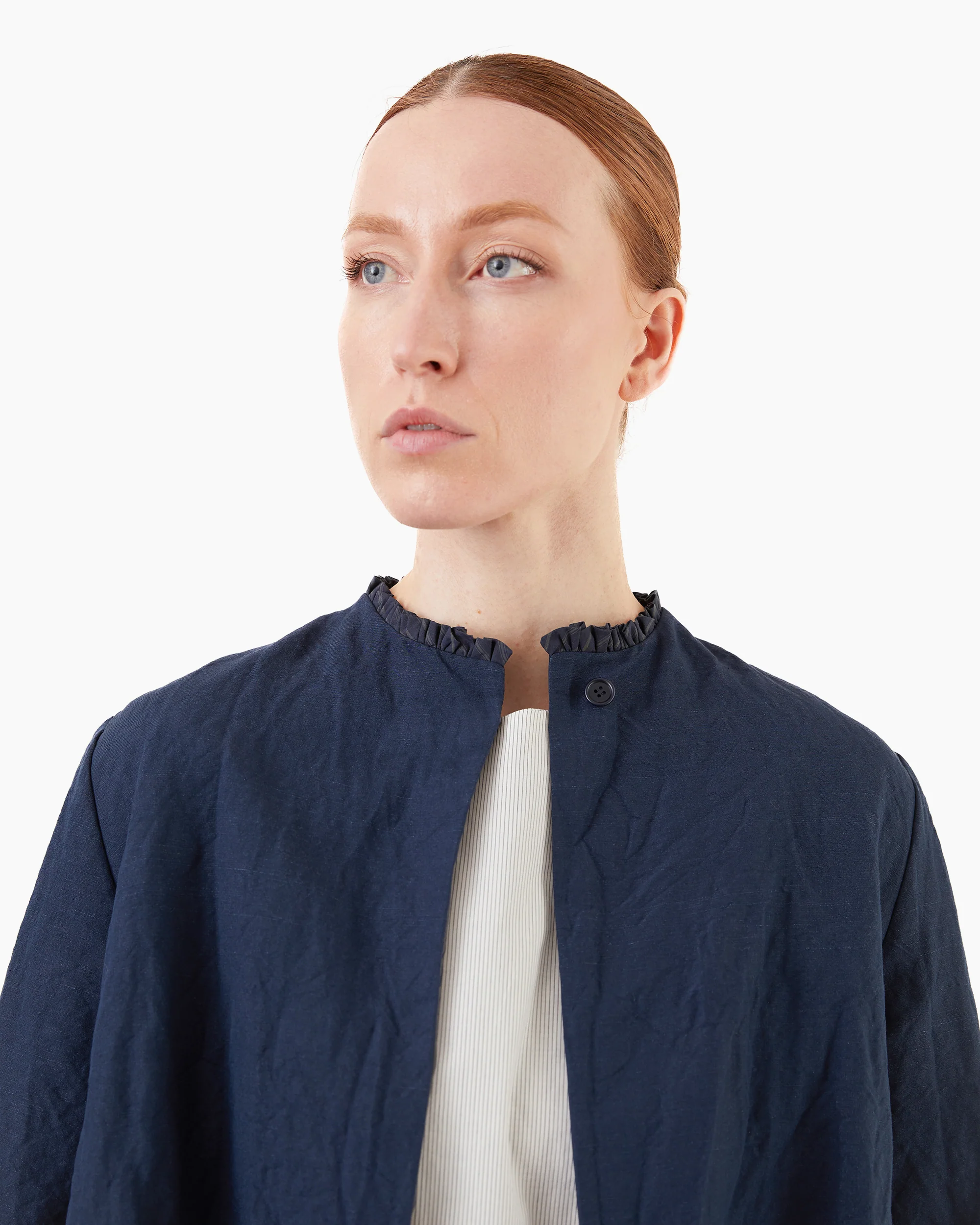 Apuntob Linen Jacket in Abyss - Image 5