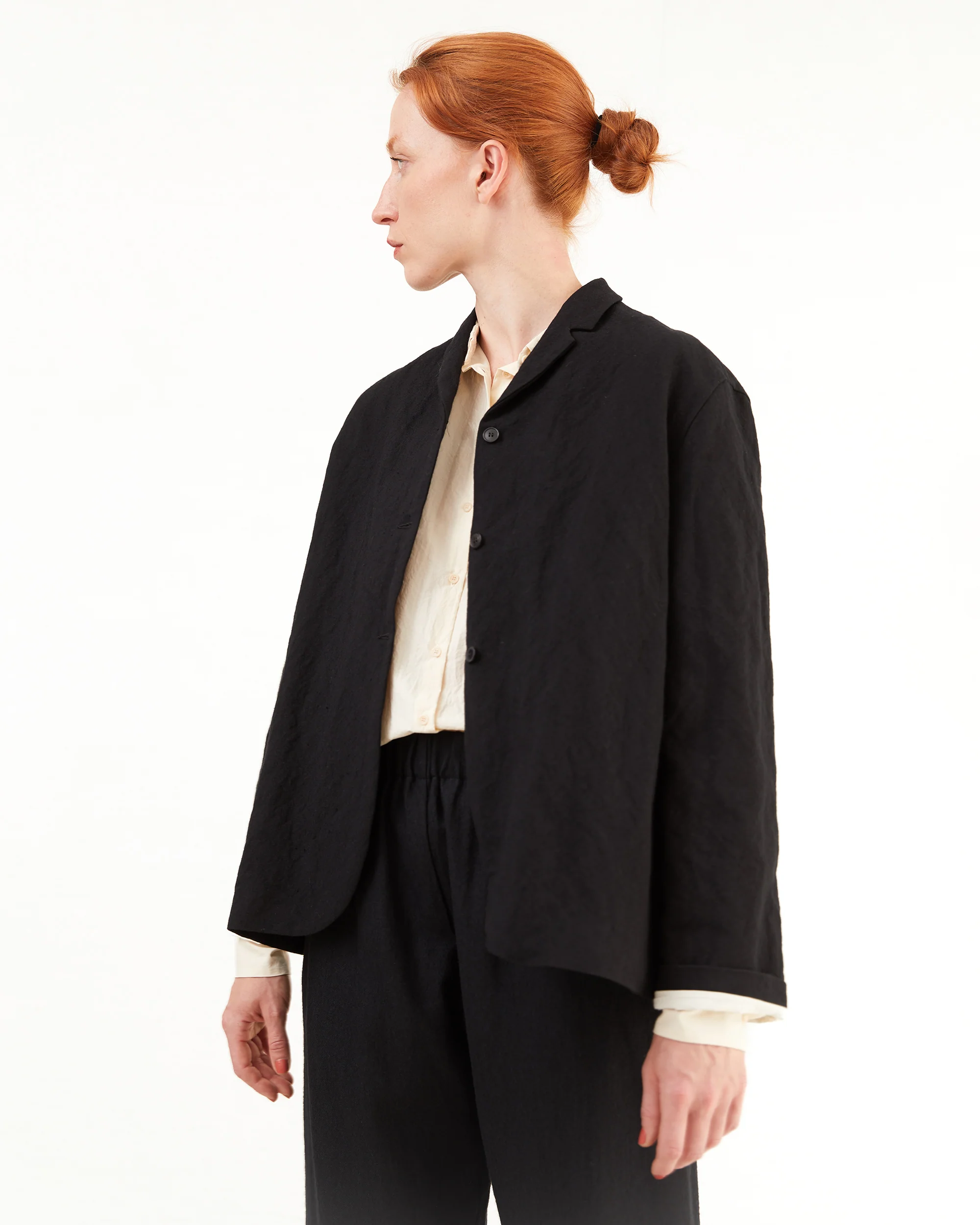 Apuntob Wool Jacket in Black - Image 4