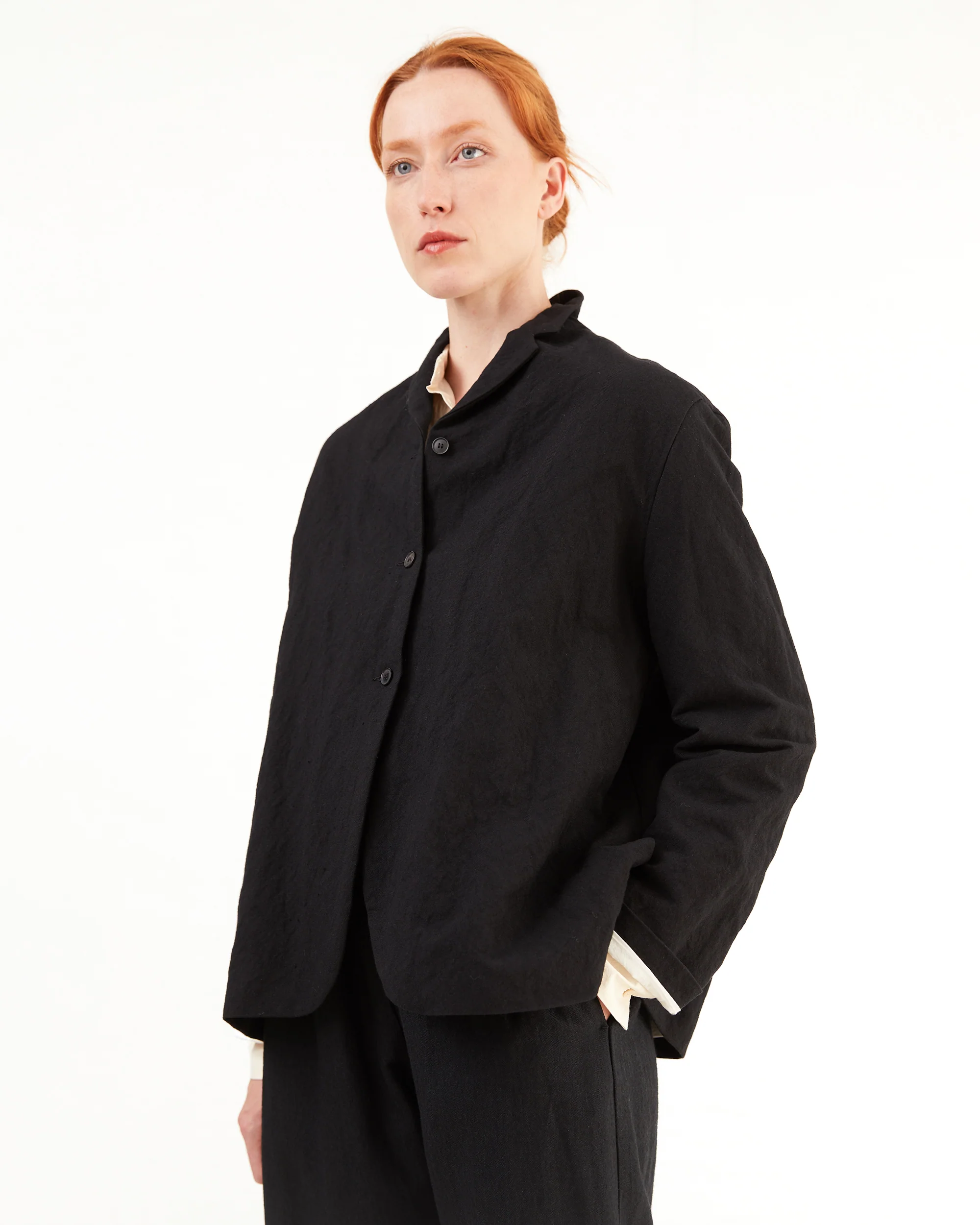 Apuntob Wool Jacket in Black - Image 5