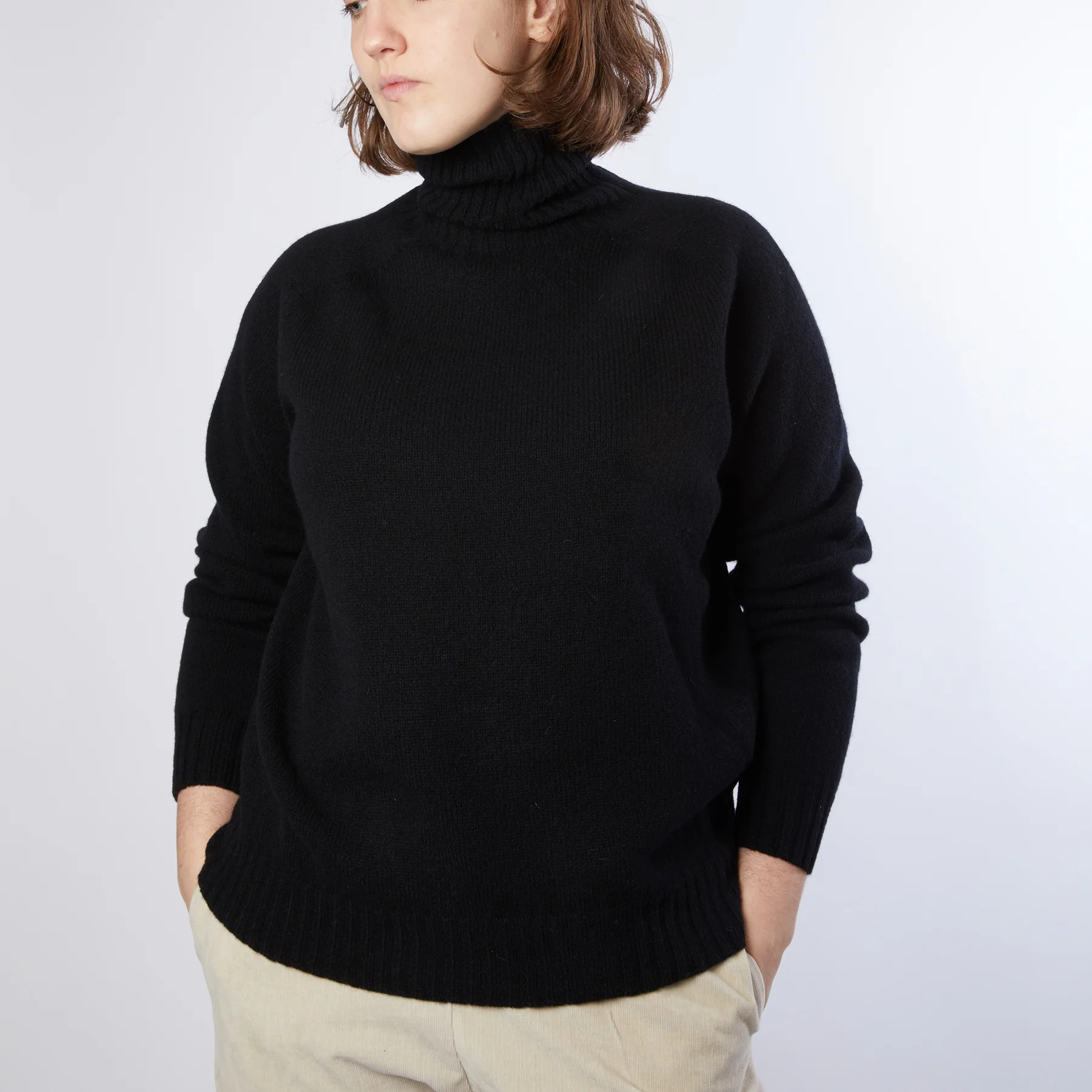 Harley Women's Superfine Lambswool Roll Neck Jumper in Black - Image 6