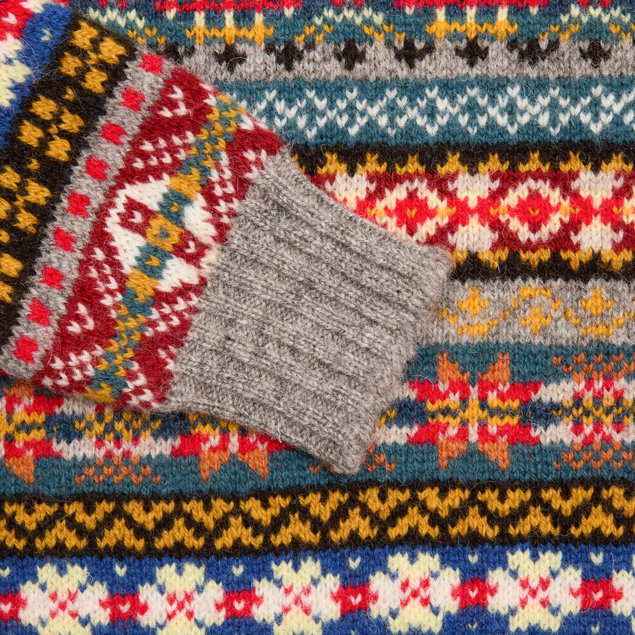 Jamieson's Fair Isle Jumper in Silver - Image 4