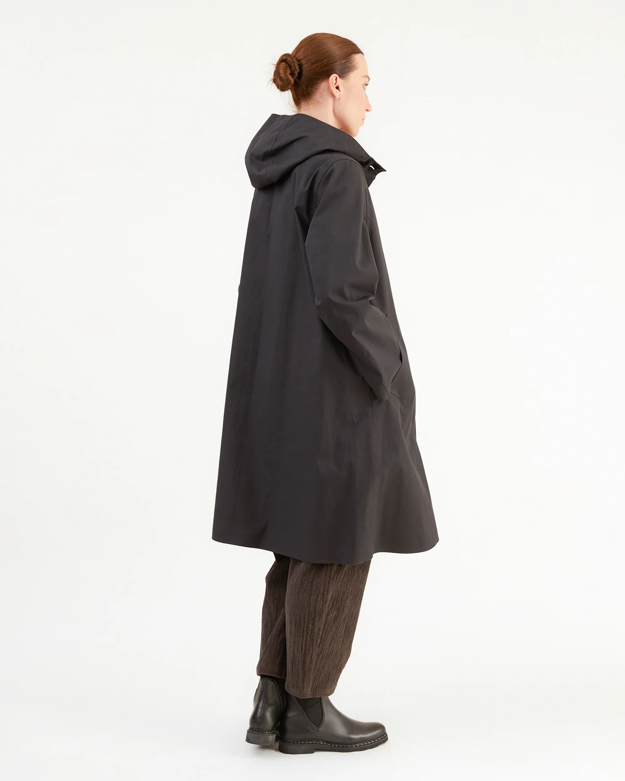 Mackintosh Women's Watten Bonded Cotton Hooded Raincoat in Black - Image 5